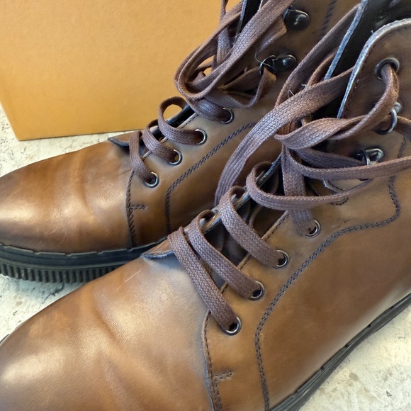 Tod's Italy Men's Stivaletto Brown Calfskin Leather Studded Ankle Boot -cp - Picture 4 of 15